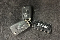 valkoinen Volkswagen Tiguan 2021 kuva 27.