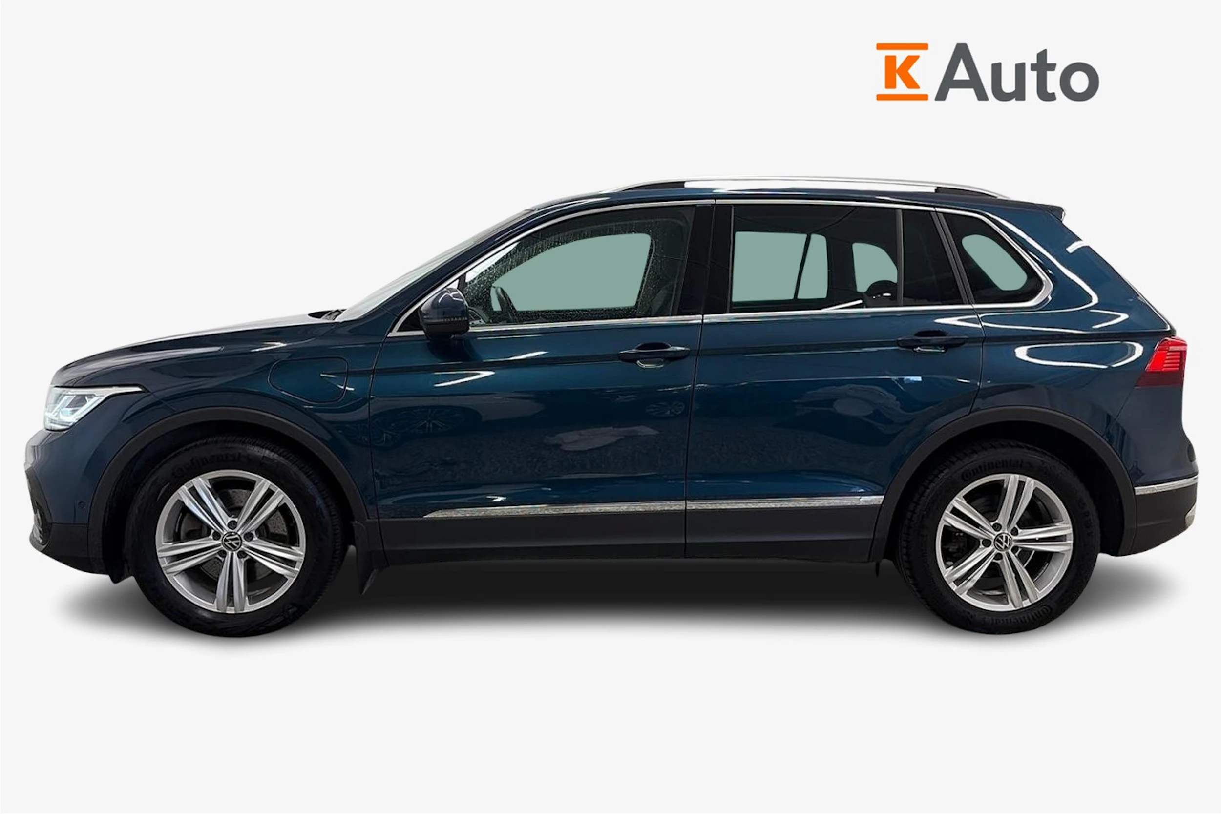 sininen Volkswagen Tiguan 2021 kuva 5.