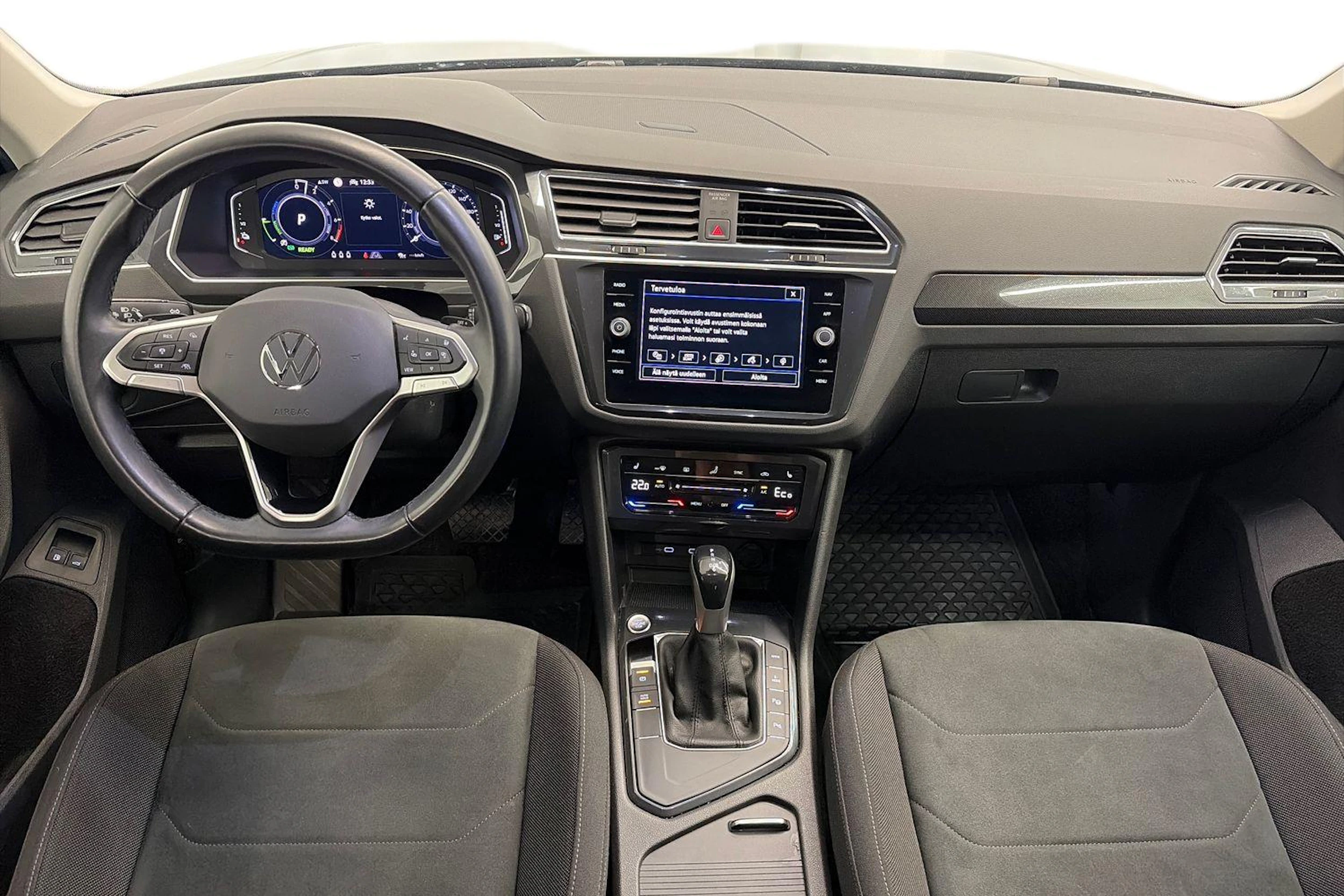 sininen Volkswagen Tiguan 2021 kuva 7.