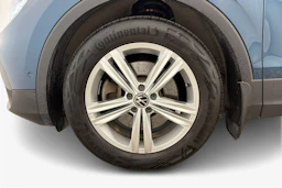 sininen Volkswagen Tiguan 2021 kuva 9.