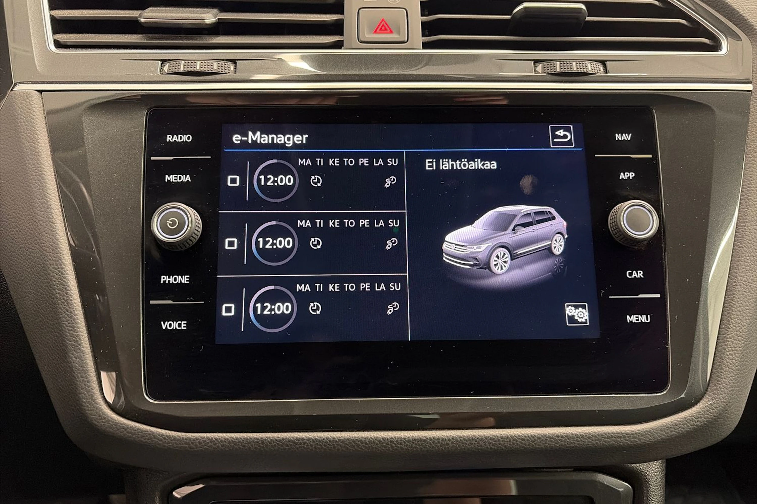 sininen Volkswagen Tiguan 2021 kuva 21.