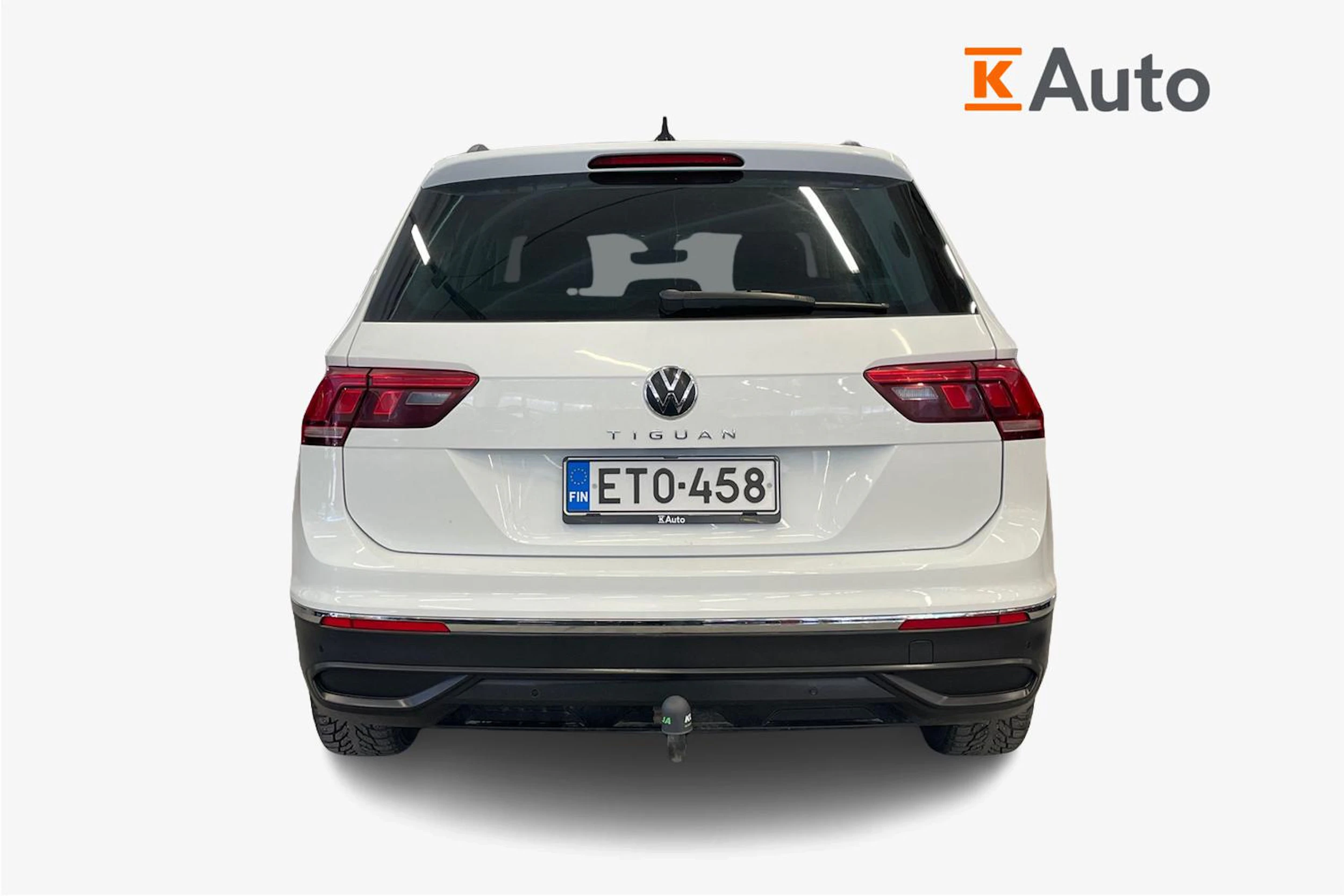 Valkoinen Volkswagen Tiguan 2021 kuva 4.