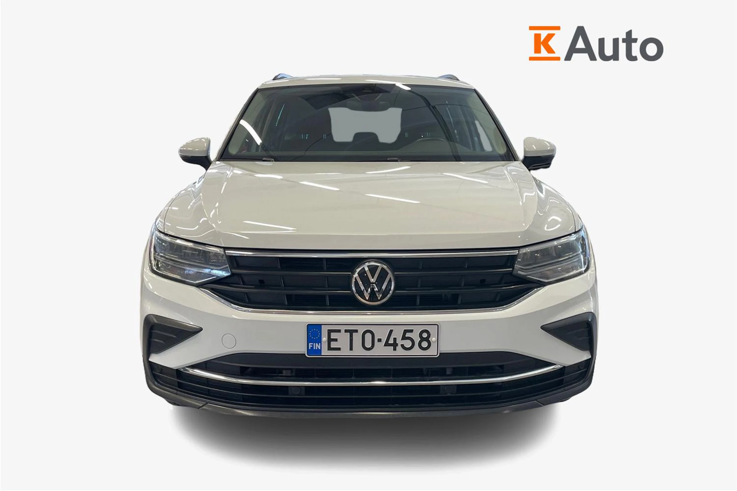 Valkoinen Volkswagen Tiguan 2021 kuva 5.