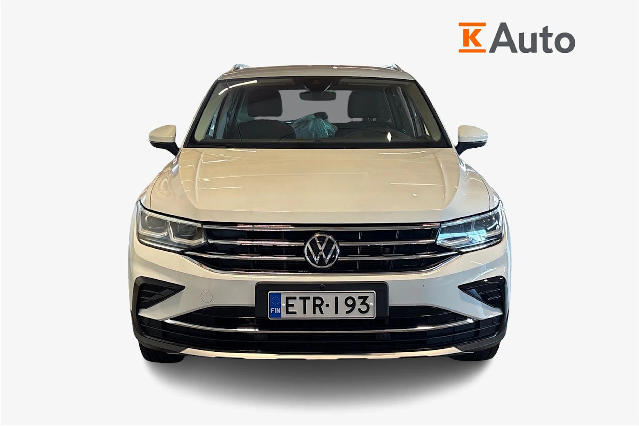 valkoinen Volkswagen Tiguan 2021 kuva 4.