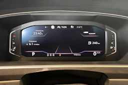 valkoinen Volkswagen Tiguan 2021 kuva 13.