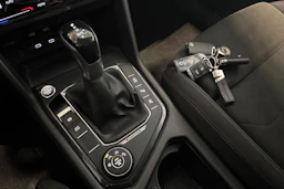 valkoinen Volkswagen Tiguan 2021 kuva 23.