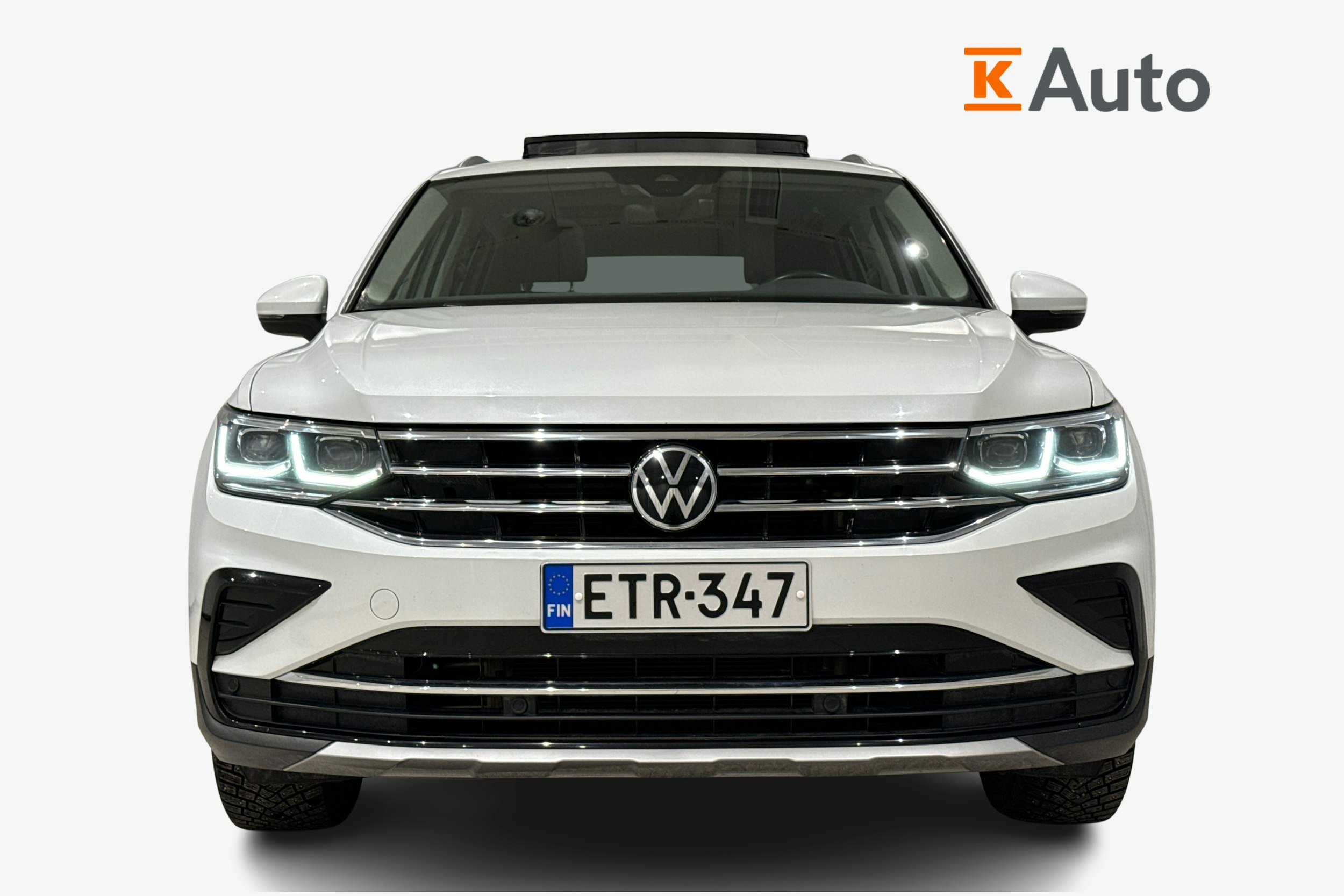 valkoinen Volkswagen Tiguan 2021 kuva 4.