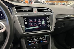 musta Volkswagen Tiguan 2021 kuva 25.