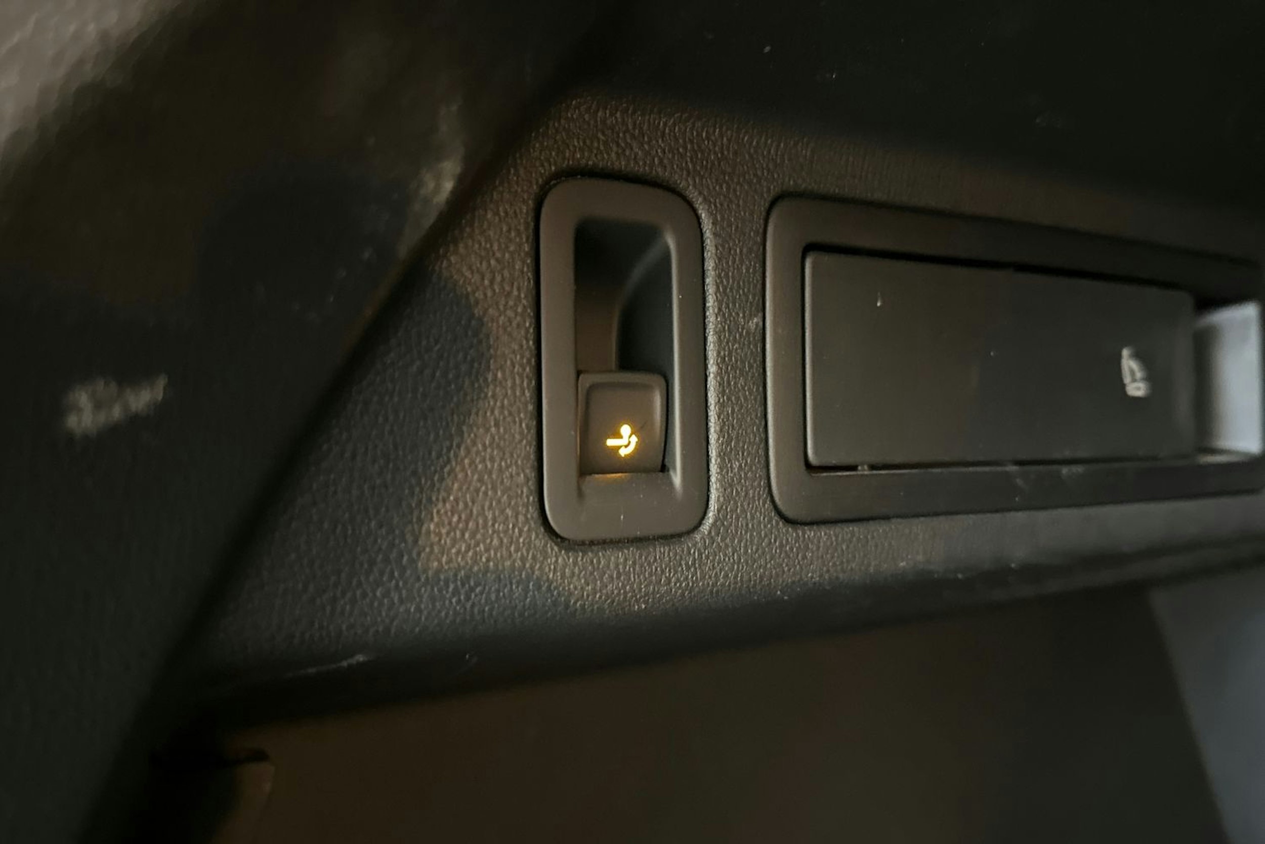 musta Volkswagen Tiguan 2021 kuva 36.