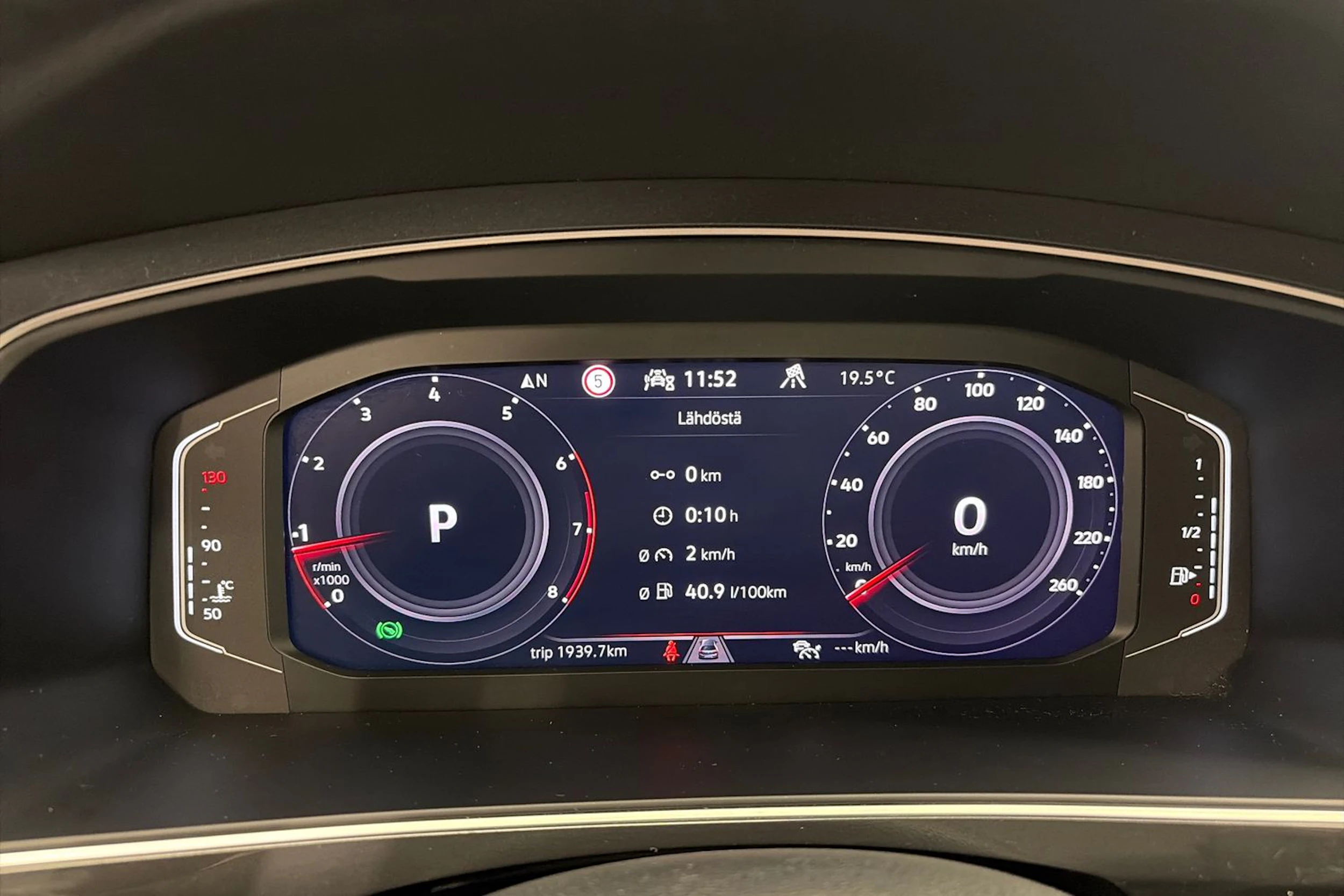 valkoinen Volkswagen Tiguan 2021 kuva 14.
