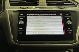 valkoinen Volkswagen Tiguan 2021 kuva 21.