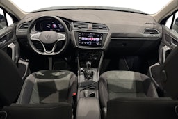 sininen Volkswagen Tiguan 2021 kuva 9.