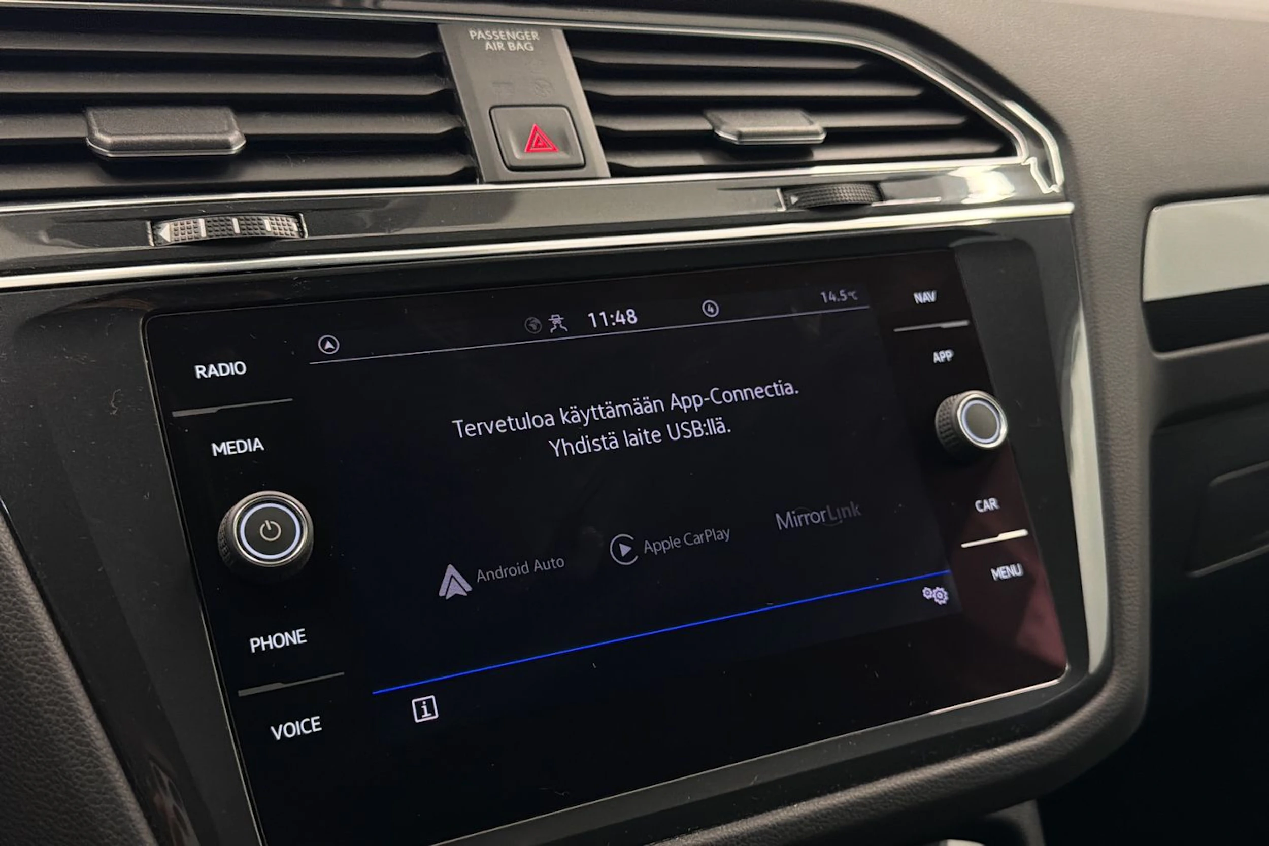 valkoinen Volkswagen Tiguan 2021 kuva 23.