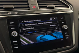 valkoinen Volkswagen Tiguan 2021 kuva 28.