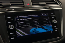 valkoinen Volkswagen Tiguan 2021 kuva 29.