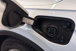 valkoinen Volkswagen Tiguan 2021 kuva 35.