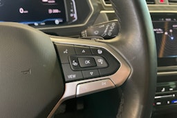 harmaa Volkswagen Tiguan 2021 kuva 15.