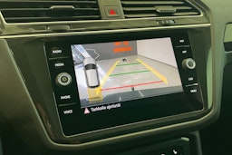 harmaa Volkswagen Tiguan 2021 kuva 19.