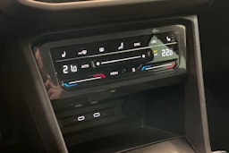 harmaa Volkswagen Tiguan 2021 kuva 20.