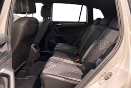 valkoinen Volkswagen Tiguan 2021 kuva 8.