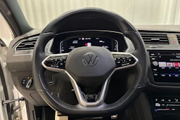 valkoinen Volkswagen Tiguan 2021 kuva 15.