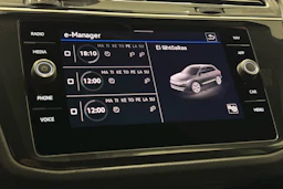valkoinen Volkswagen Tiguan 2021 kuva 22.