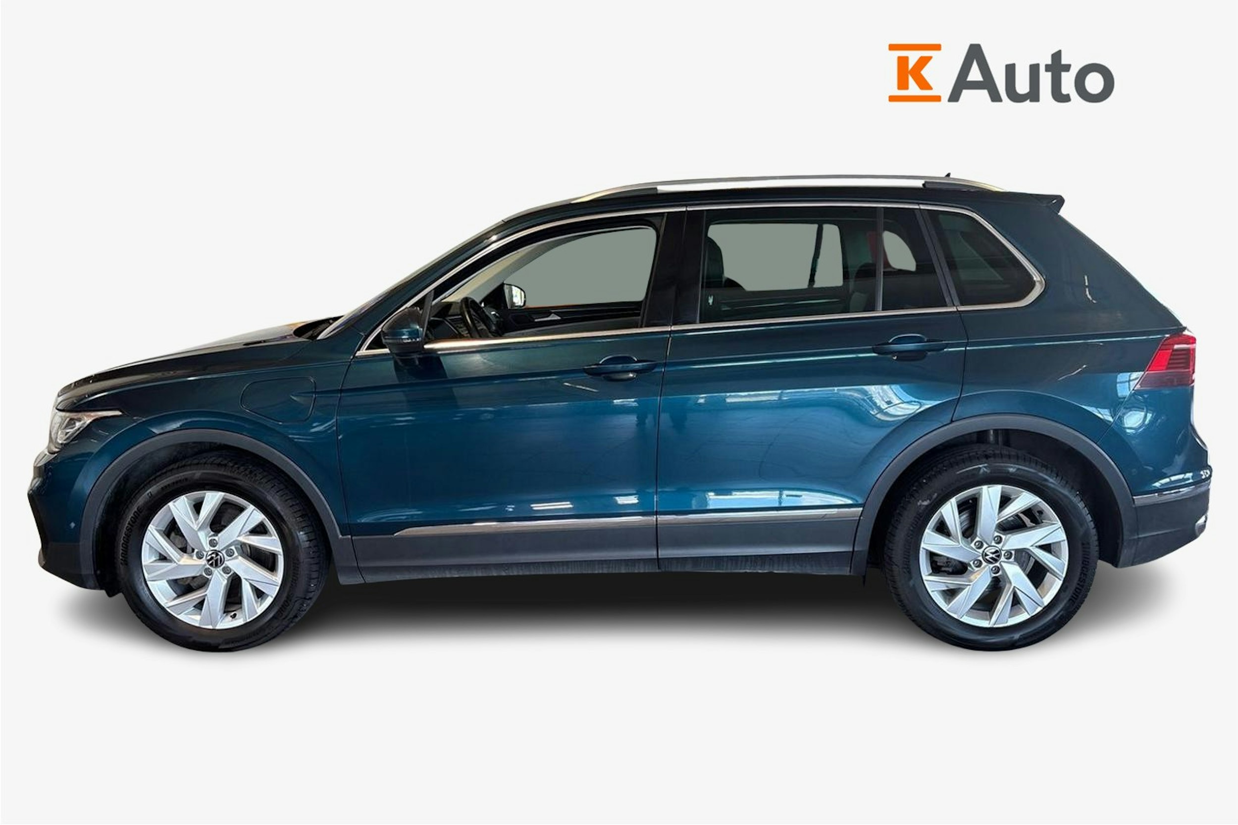 Sininen Volkswagen Tiguan 2021 kuva 6.