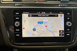 Sininen Volkswagen Tiguan 2021 kuva 18.
