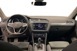 Harmaa Volkswagen Tiguan 2021 kuva 7.