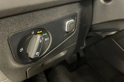 Harmaa Volkswagen Tiguan 2021 kuva 16.