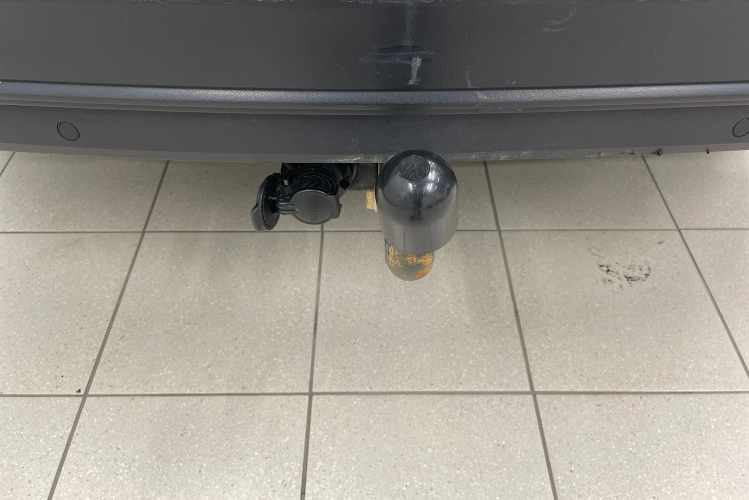 Harmaa Volkswagen Tiguan 2021 kuva 20.