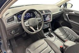 sininen Volkswagen Tiguan 2021 kuva 6.