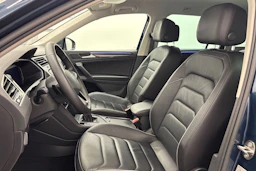 sininen Volkswagen Tiguan 2021 kuva 11.