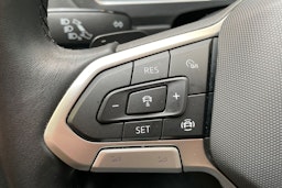 musta Volkswagen Tiguan 2021 kuva 15.