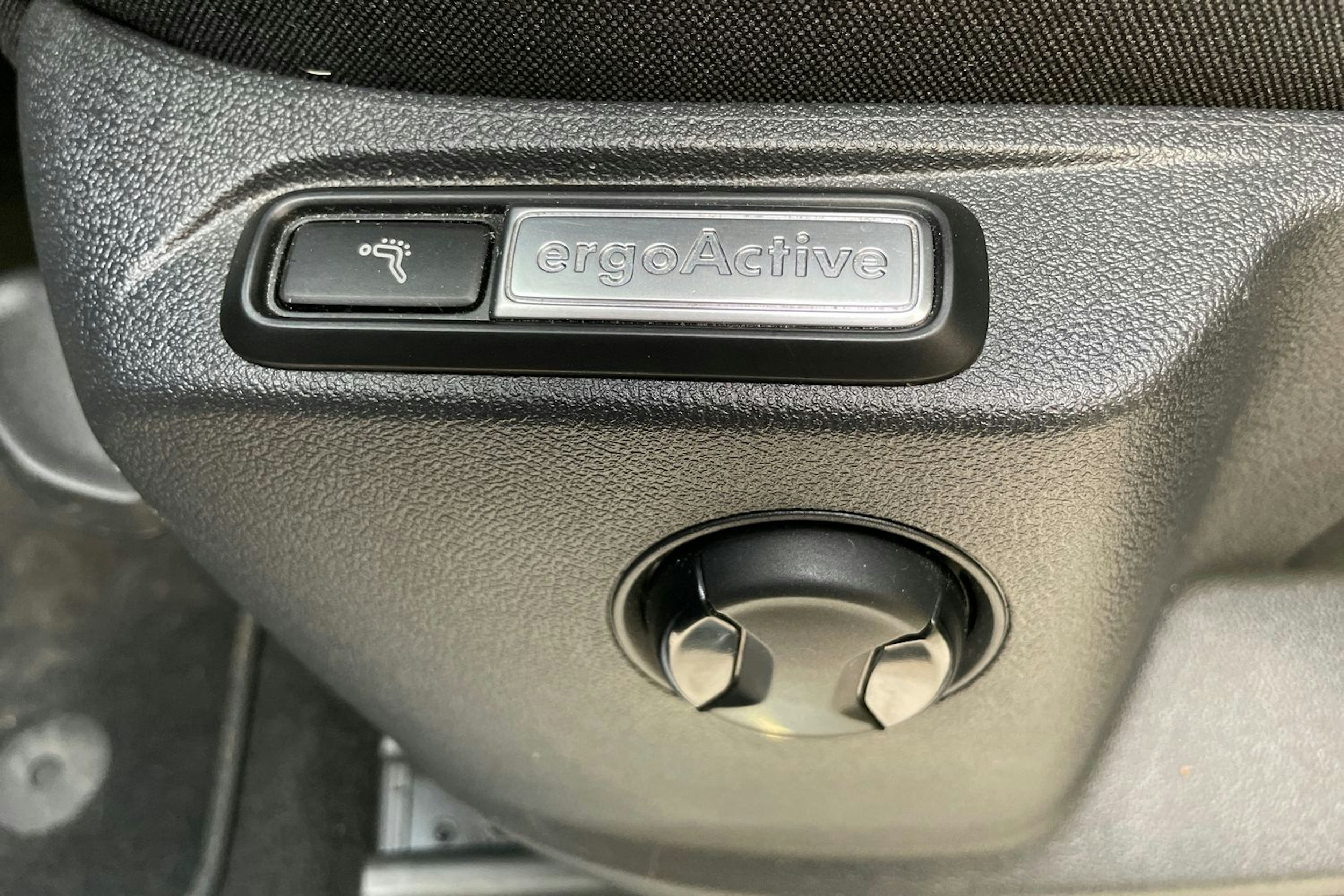 musta Volkswagen Tiguan 2021 kuva 20.