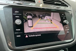 musta Volkswagen Tiguan 2021 kuva 21.