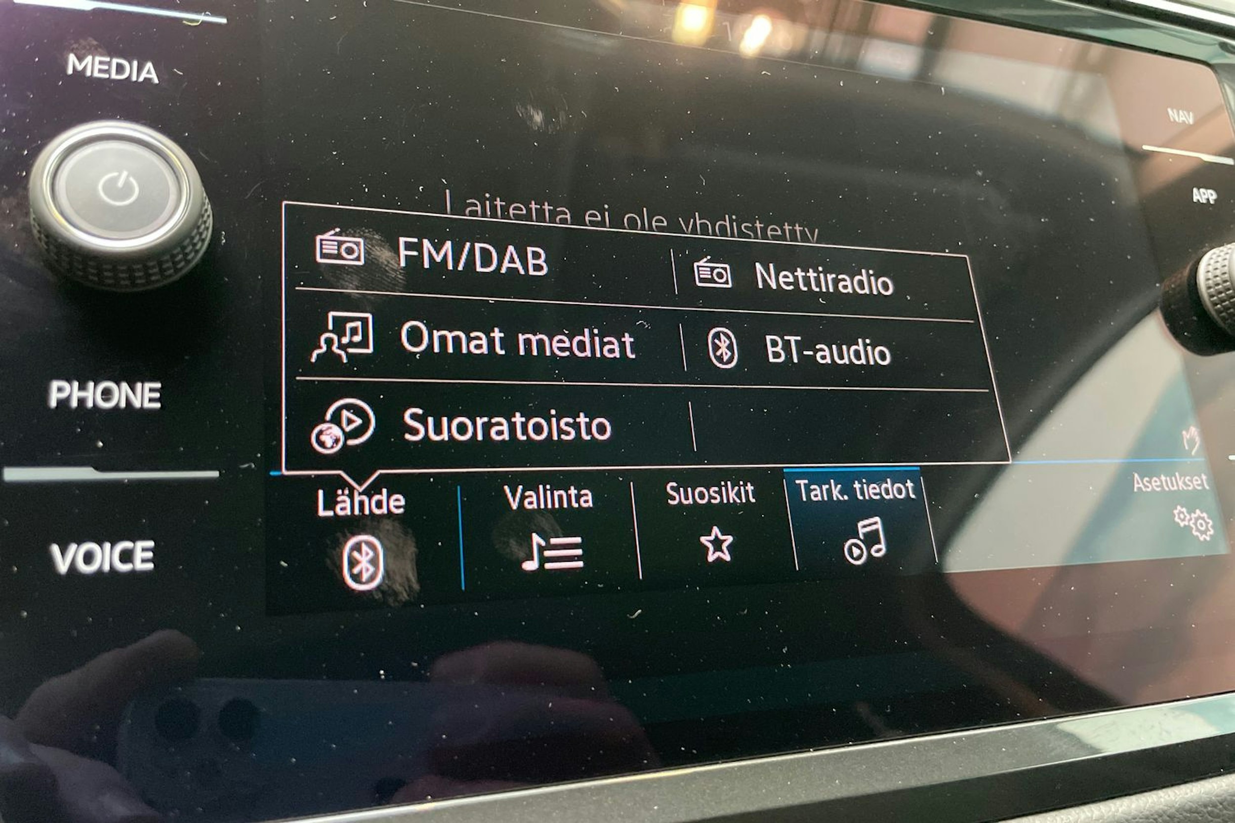 musta Volkswagen Tiguan 2021 kuva 24.