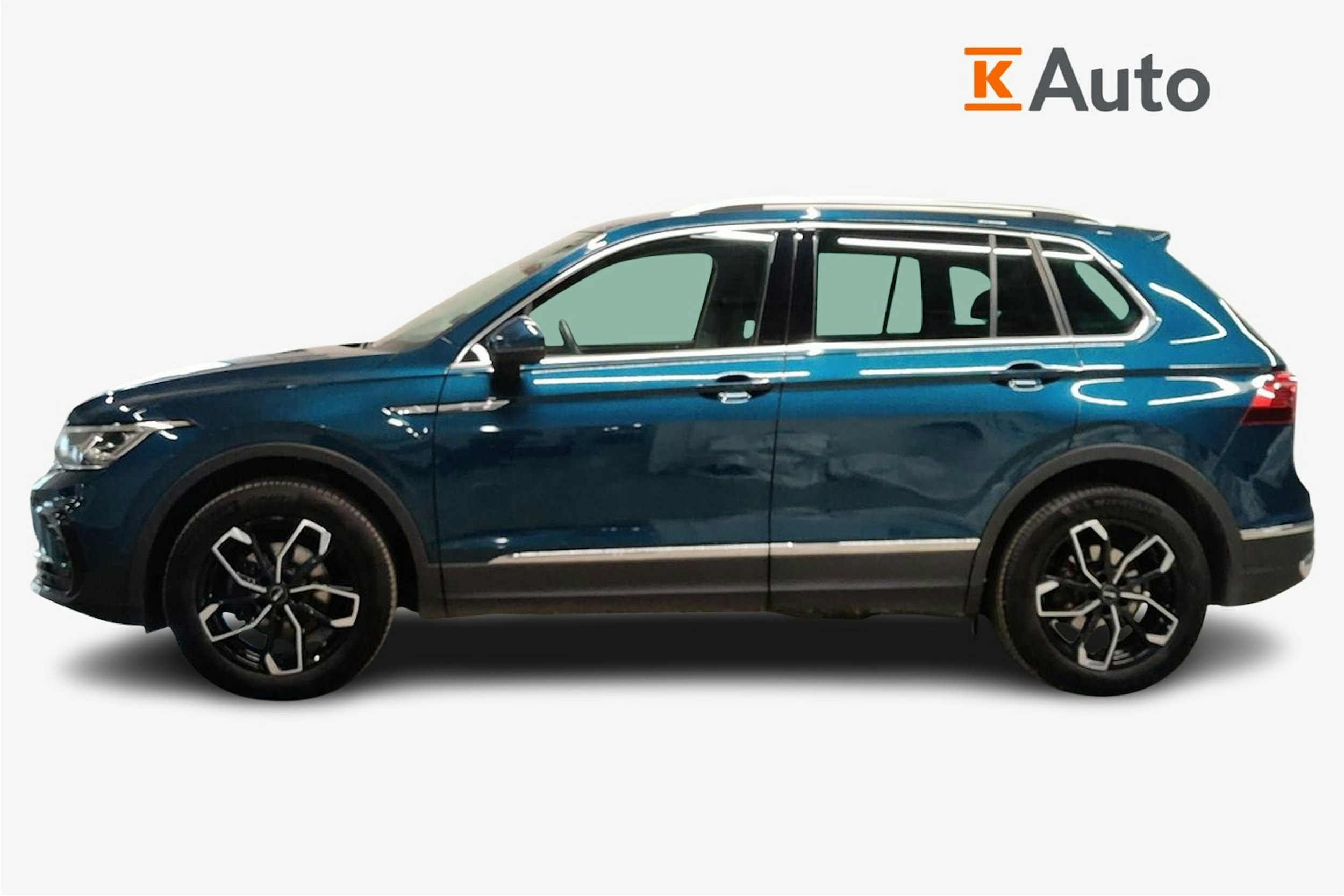 met. sininen Volkswagen Tiguan 2021 kuva 5.