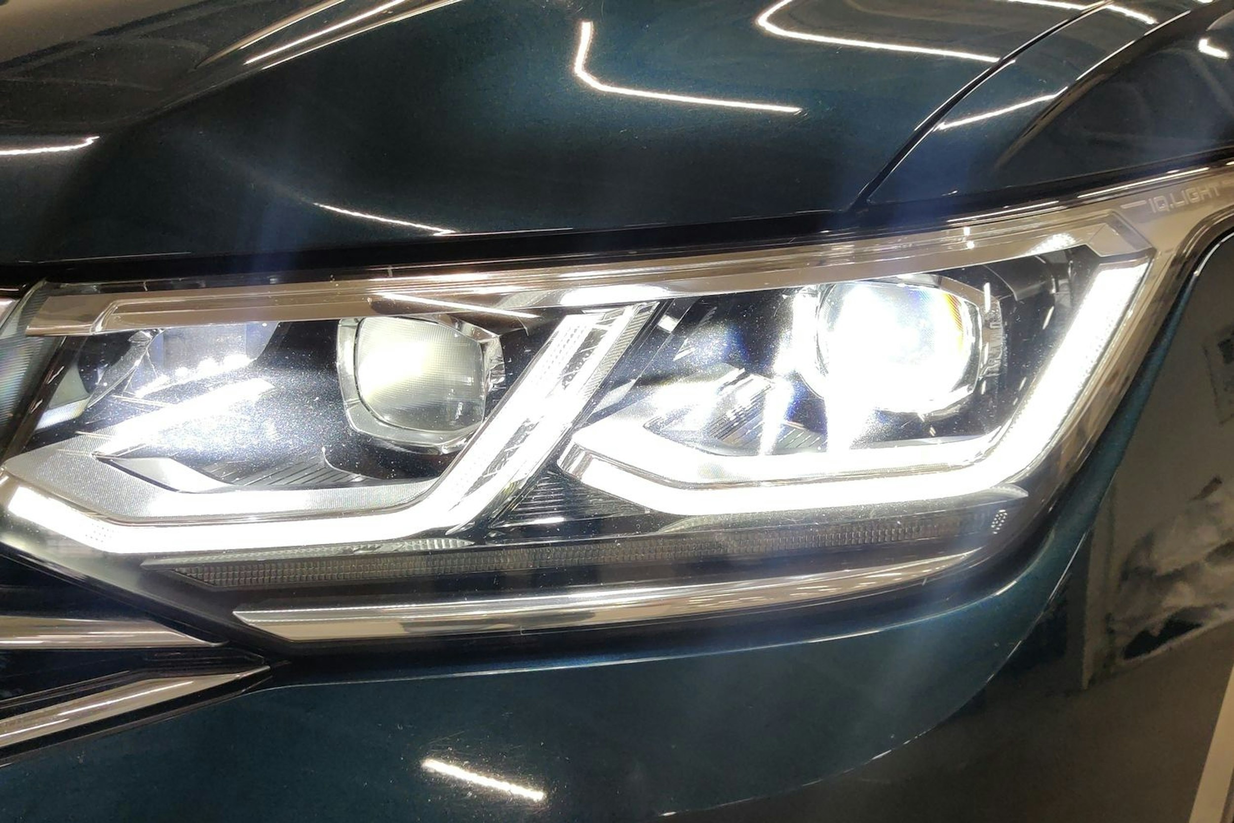 met. sininen Volkswagen Tiguan 2021 kuva 11.