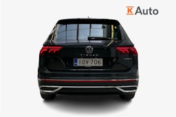 harmaa Volkswagen Tiguan 2021 kuva 3.