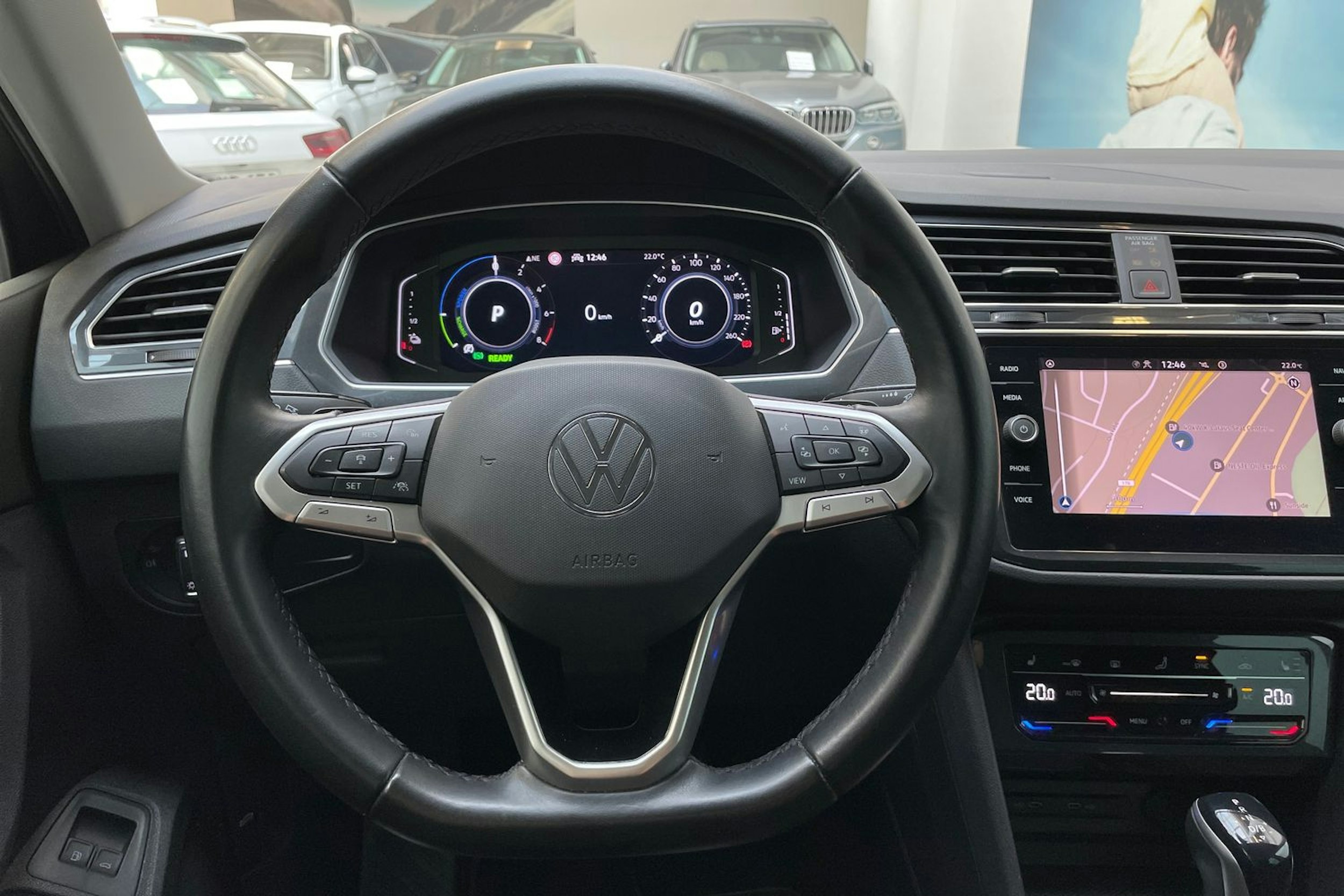 harmaa Volkswagen Tiguan 2021 kuva 24.