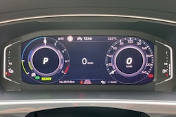 harmaa Volkswagen Tiguan 2021 kuva 25.
