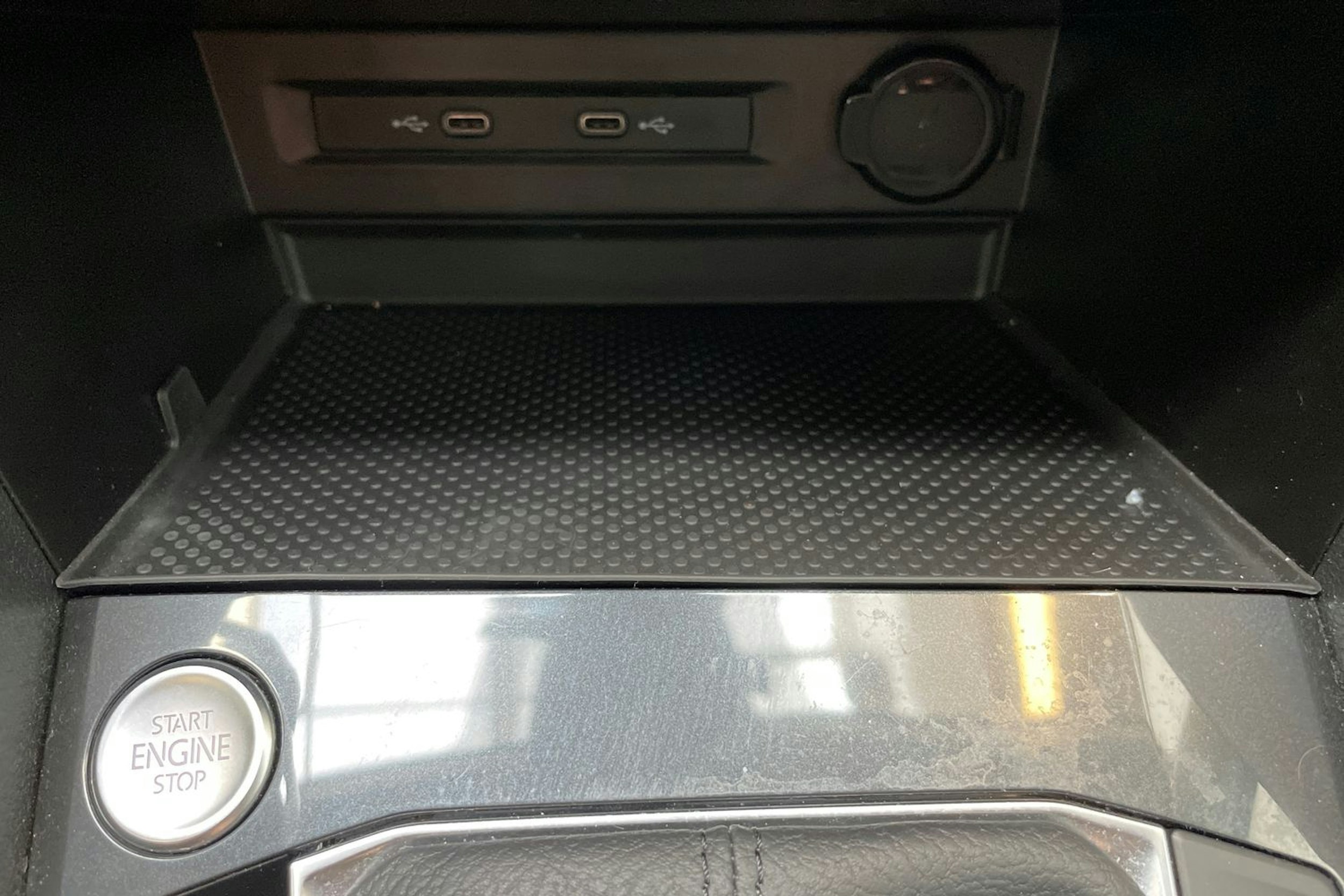 harmaa Volkswagen Tiguan 2021 kuva 31.