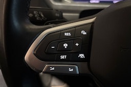 Harmaa Volkswagen Tiguan 2021 kuva 14.