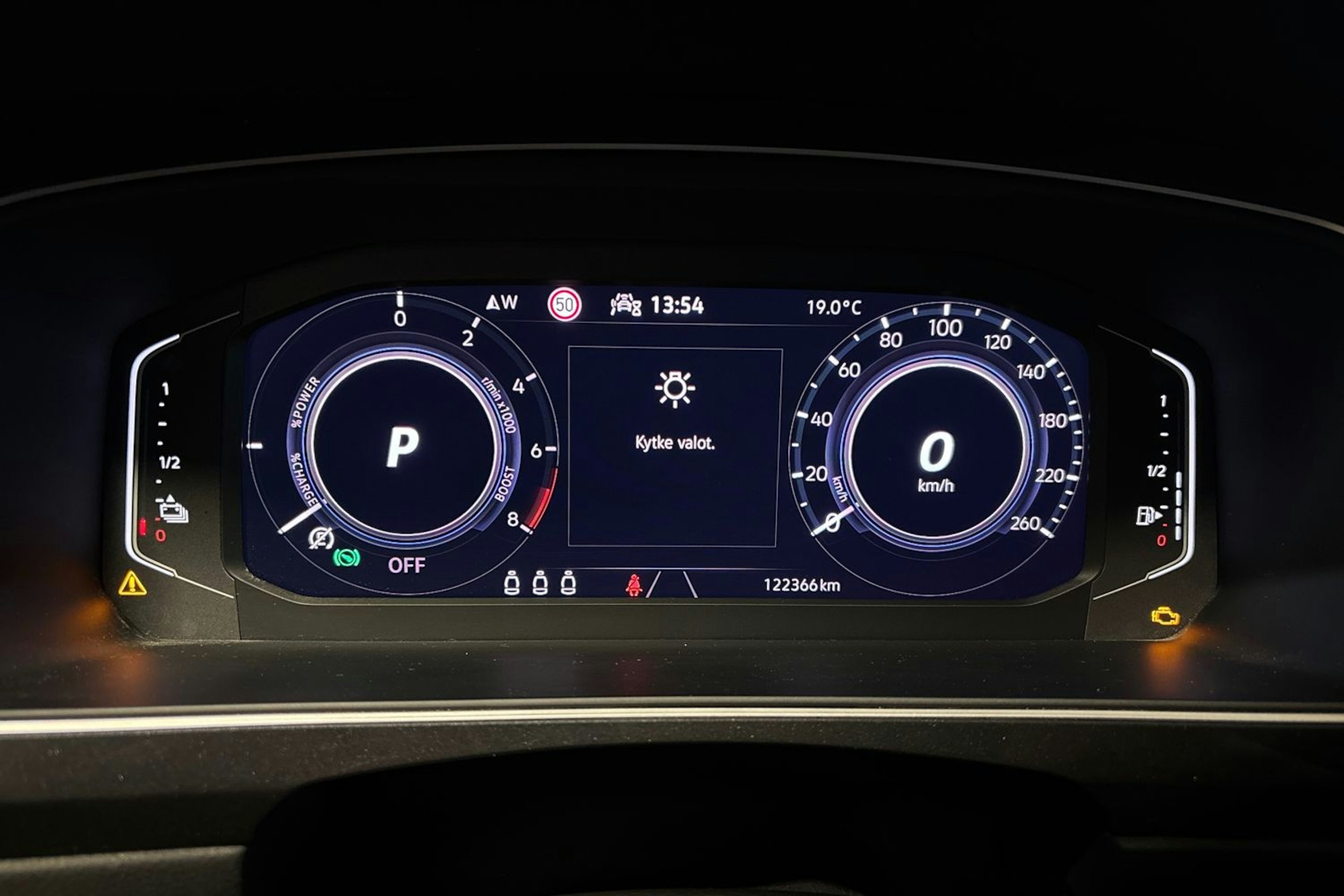 Harmaa Volkswagen Tiguan 2021 kuva 17.