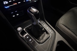 Harmaa Volkswagen Tiguan 2021 kuva 23.