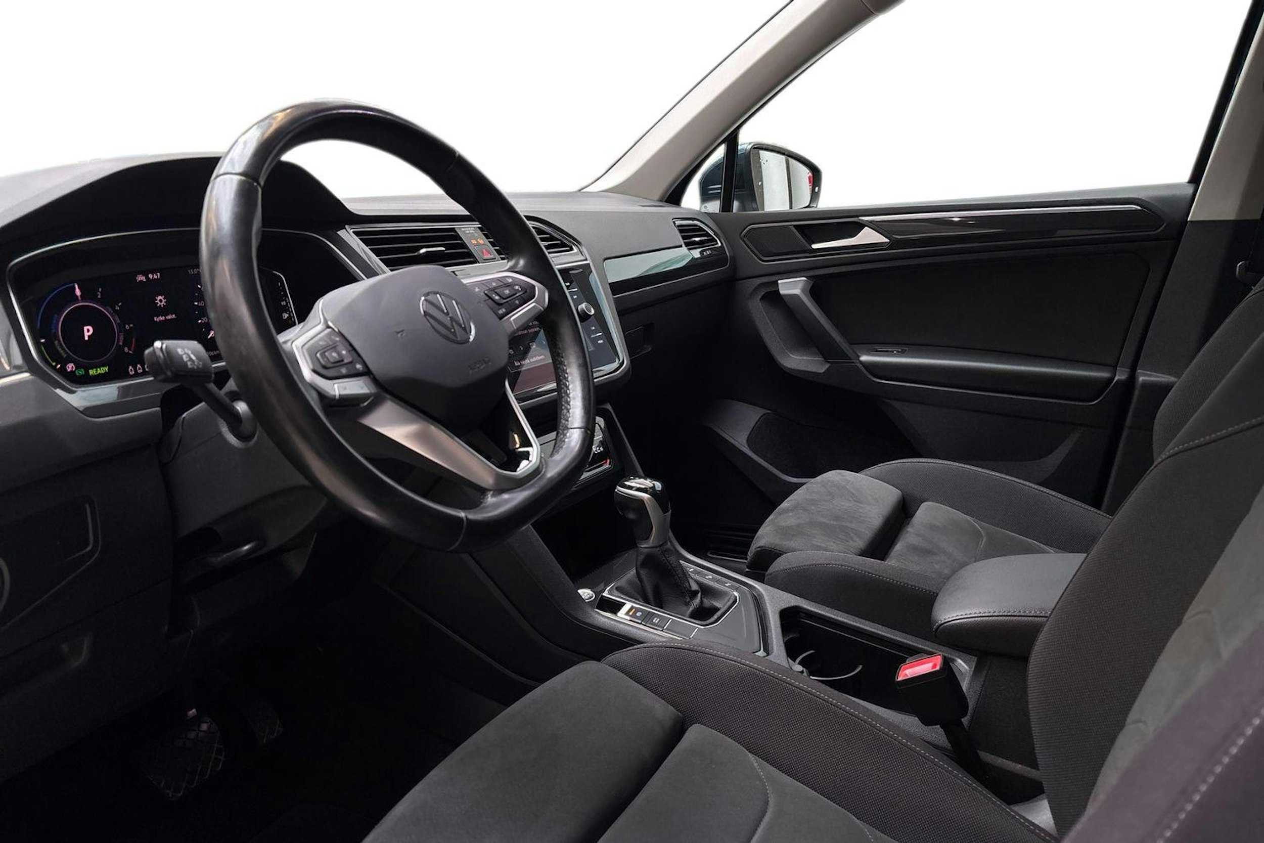 sininen Volkswagen Tiguan 2021 kuva 7.