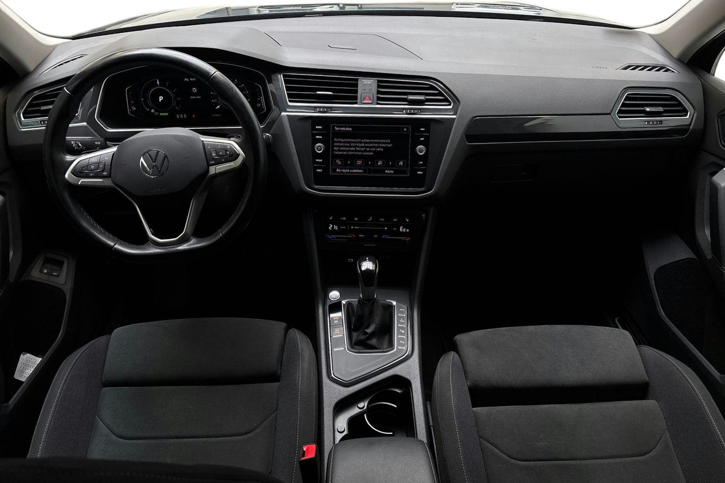 sininen Volkswagen Tiguan 2021 kuva 9.
