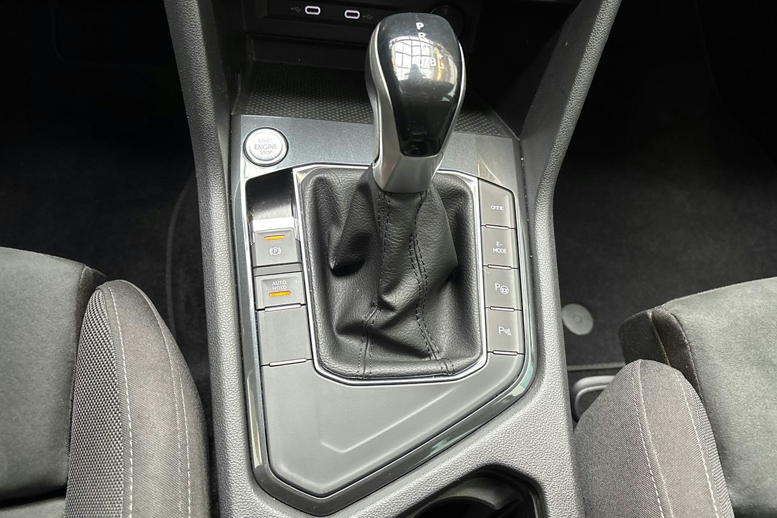 sininen Volkswagen Tiguan 2021 kuva 25.