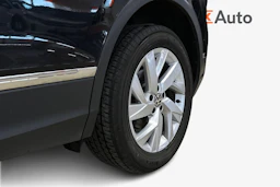 musta Volkswagen Tiguan 2021 kuva 12.